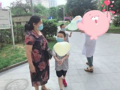 关爱儿童健康， 共享成长快乐